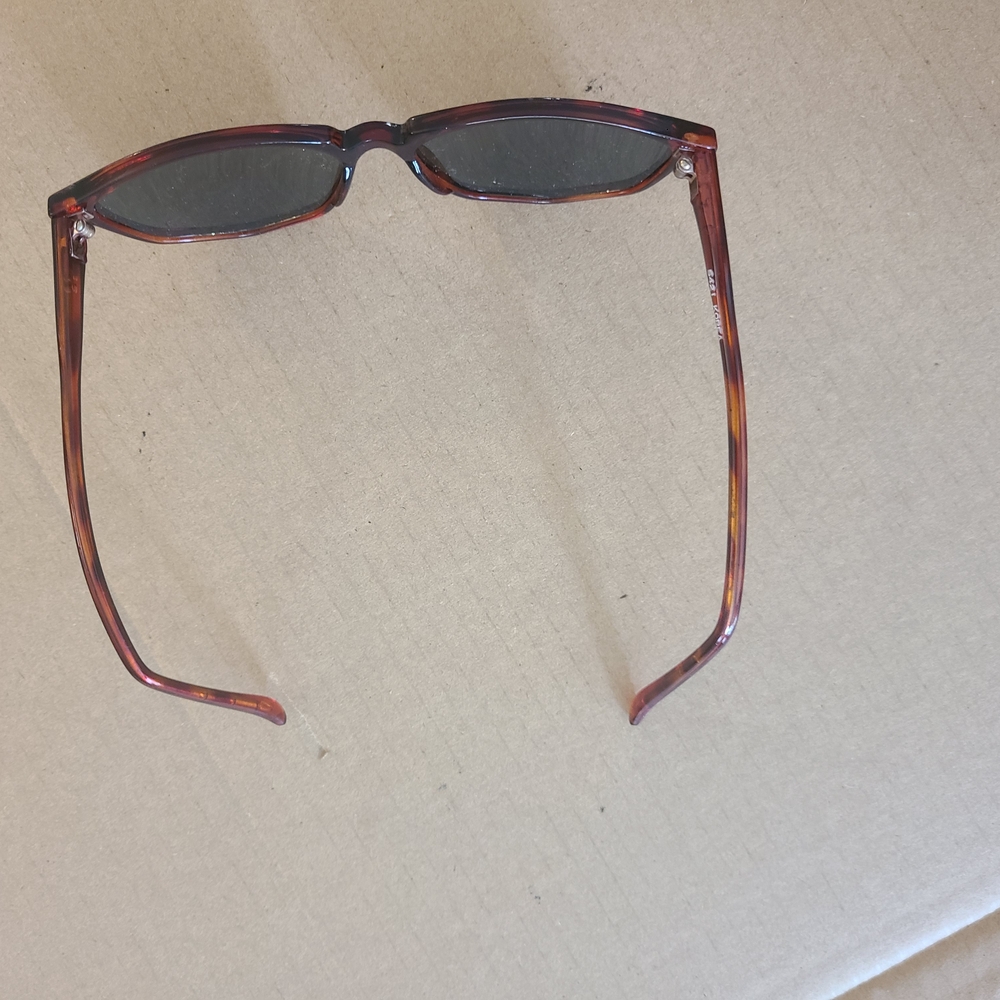 Red Tortoiseshell Sunglasses - image 5